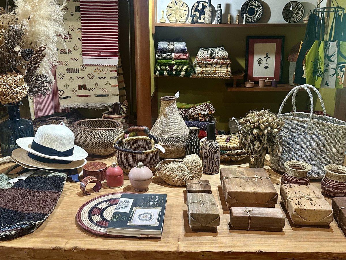 MON Chou Chouの展示風景
